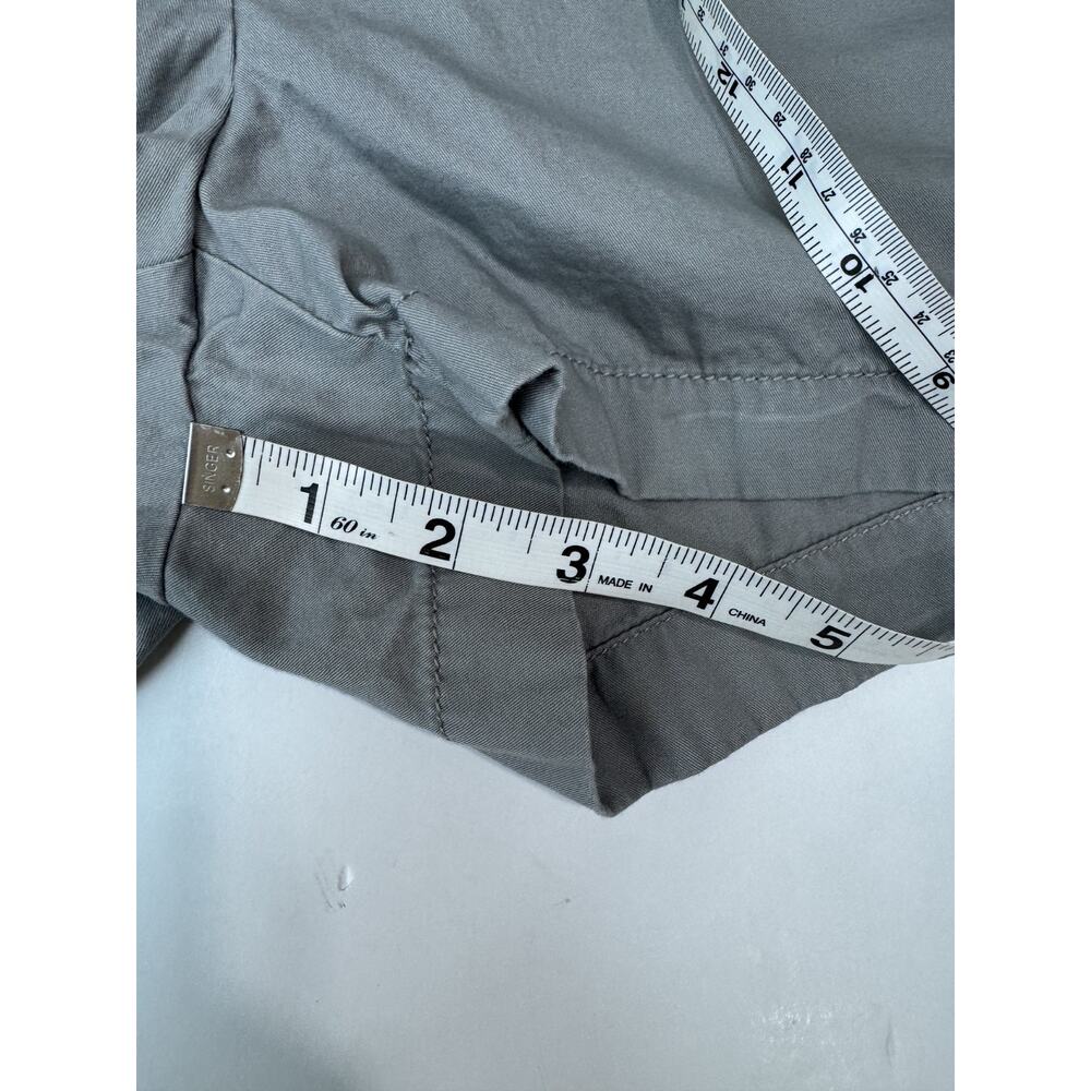 J. Crew Broken-In Chino Shorts Gray 100% Cotton Women's Size 2 Preppy Pockets - Picture 5 of 7